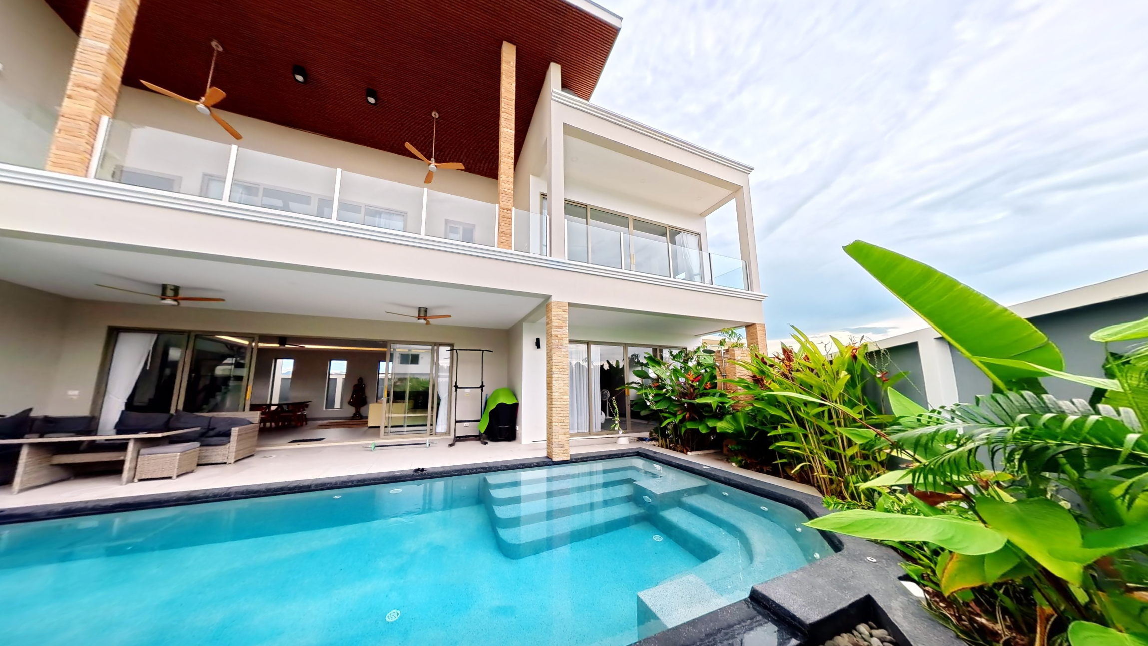 IndyLuck Villa — floor plan