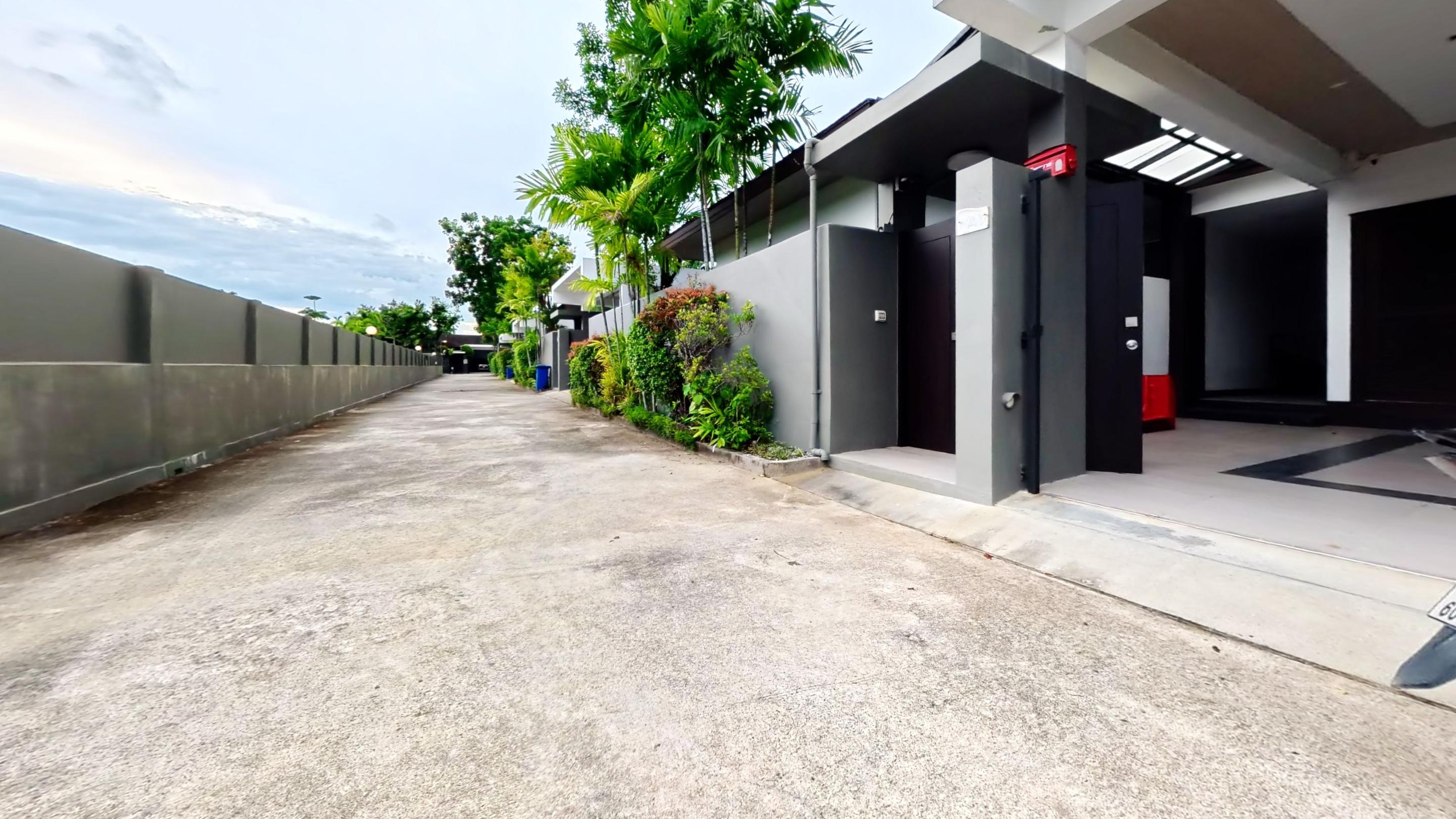 Garage — storage
